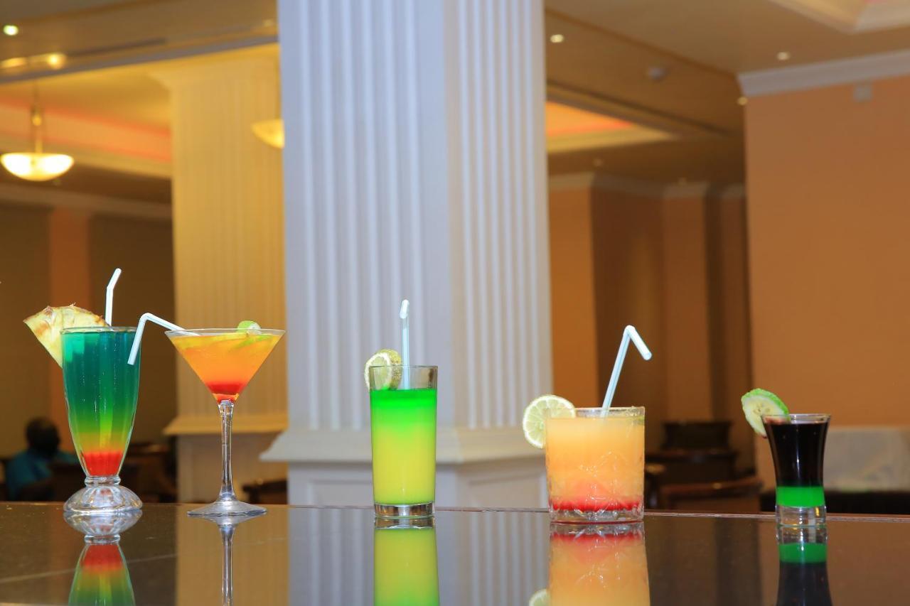 Panorama Portico Hotel, 주바 외부 사진